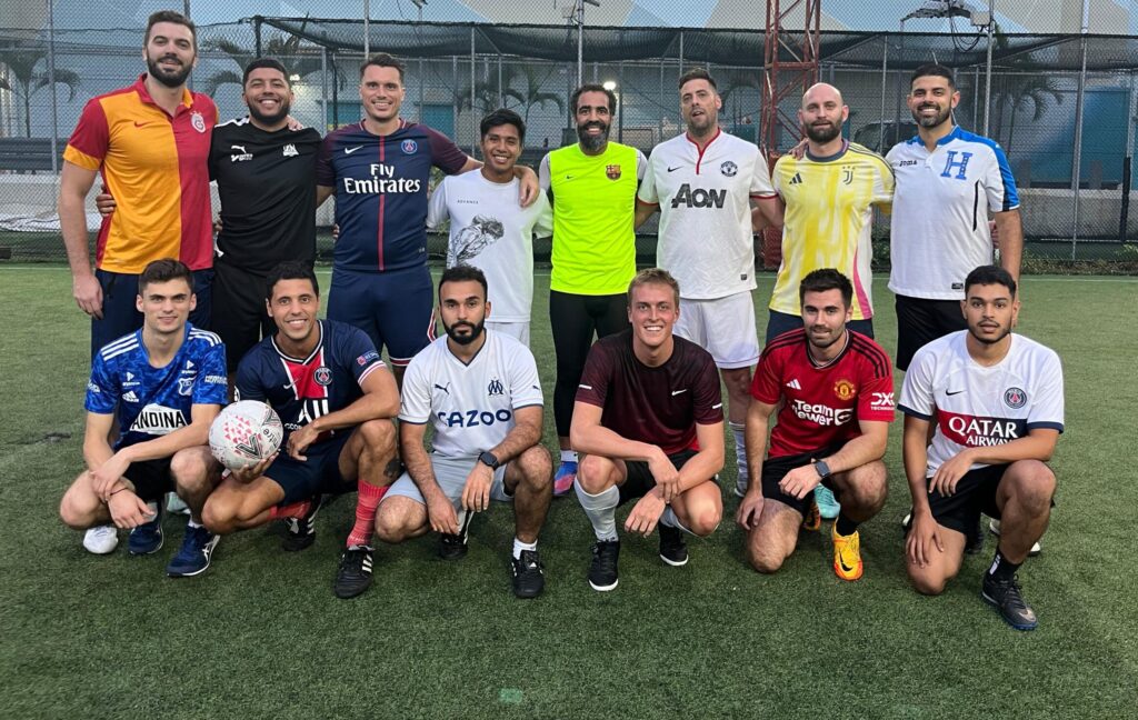 Gaulois Sports Club team playing football 5 vs 5